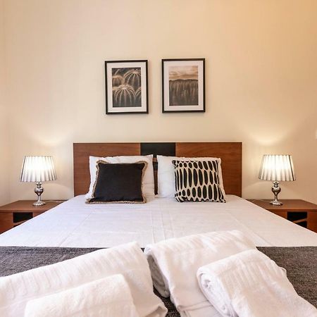 Like-Home-T3 Apt-Campolide, Near Amoreiras Mall Lizbona Zewnętrze zdjęcie
