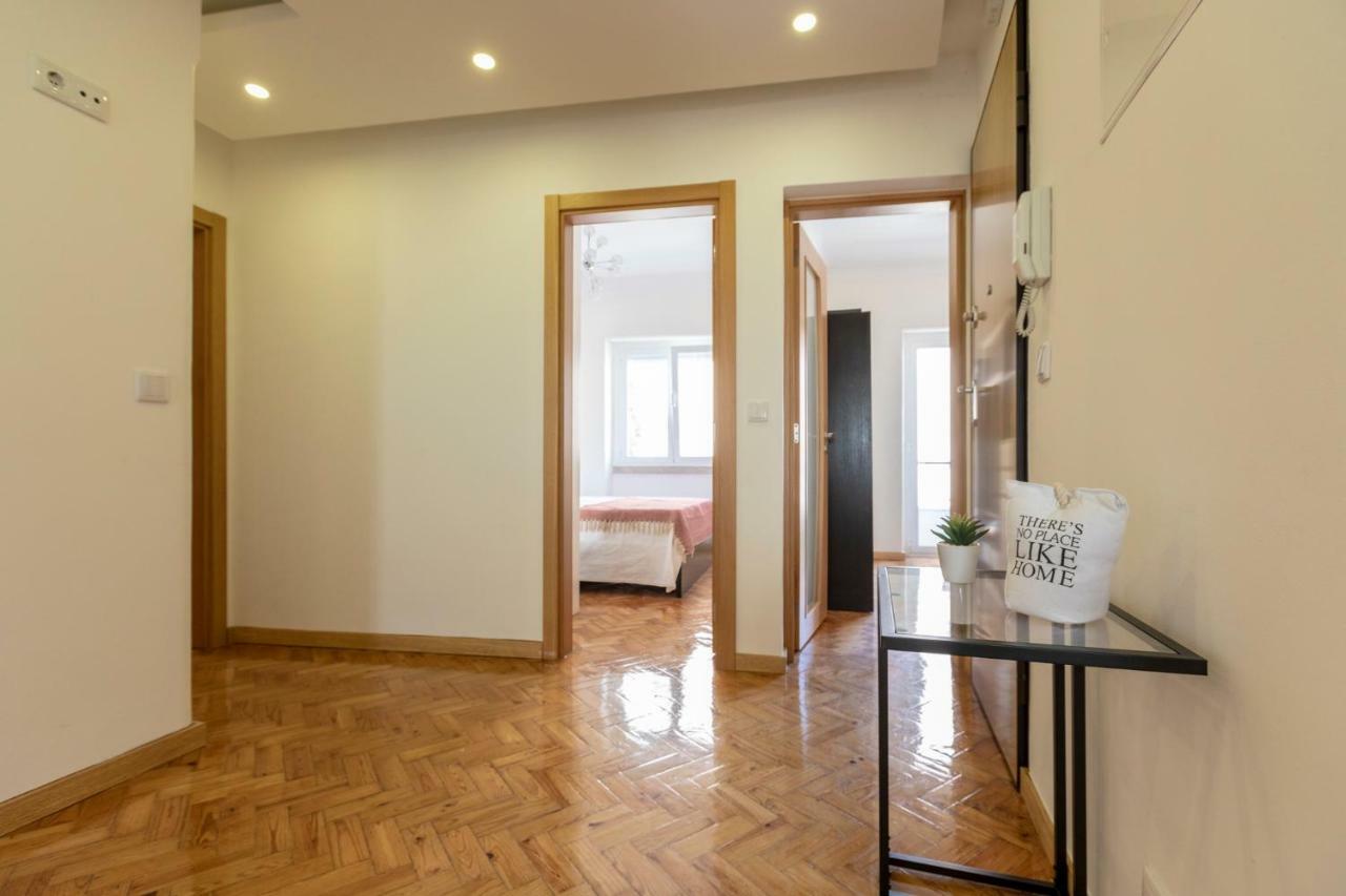 Like-Home-T3 Apt-Campolide, Near Amoreiras Mall Lizbona Zewnętrze zdjęcie