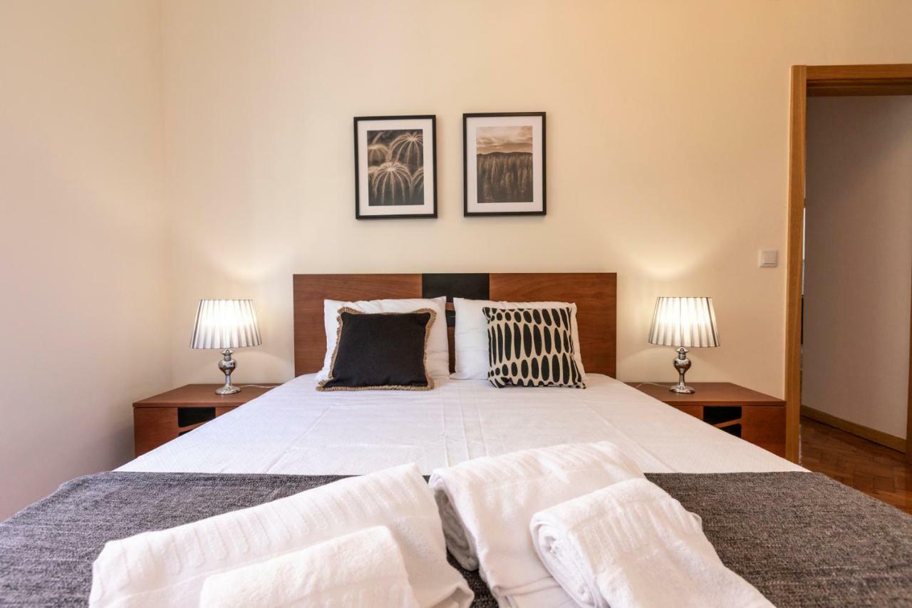 Like-Home-T3 Apt-Campolide, Near Amoreiras Mall Lizbona Zewnętrze zdjęcie